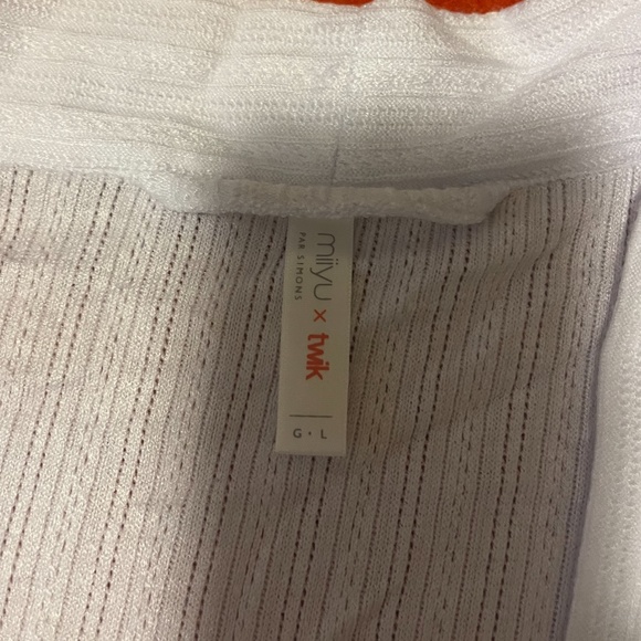 Eco-friendly white pointelle lightweight robe NWT - Picture 6 of 10